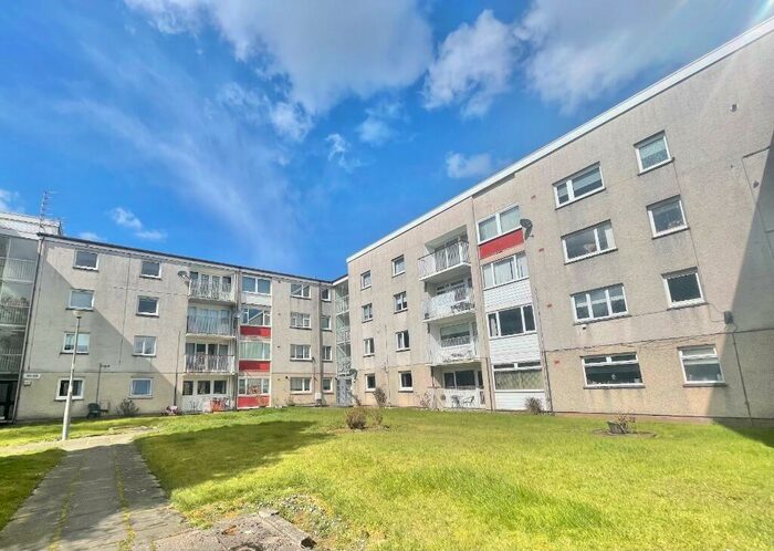 2 Bedroom Flat To Rent In Glen Tennet, St. Leonards, East Kilbride, G74
