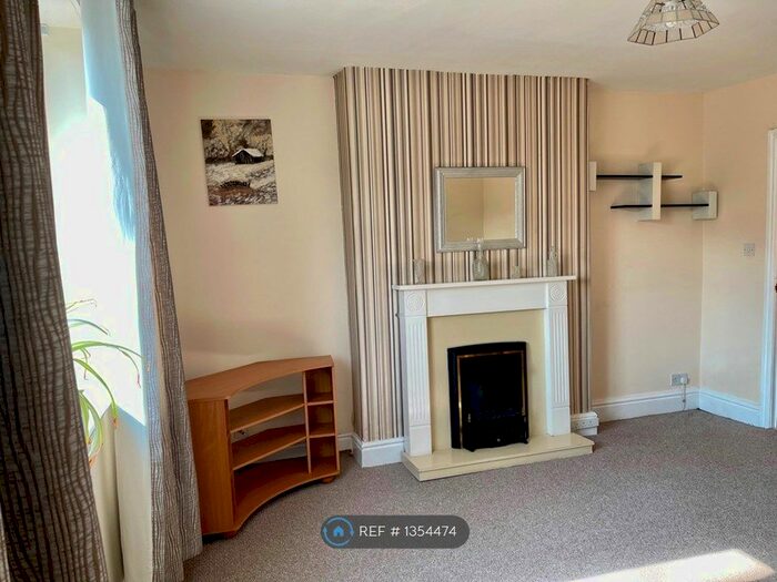 1 Bedroom Flat To Rent In Prospect House, Orrell, Wigan, WN5