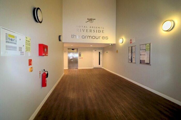 1 Bedroom Flat To Rent In Royal Carriage Mews, London, SE18