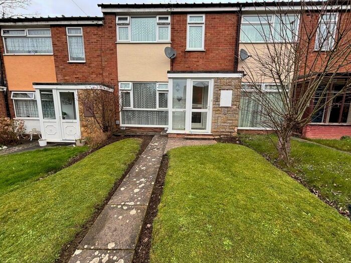 3 Bedroom Terraced House To Rent In Shaw Drive, Yardley, Birmingham, B33