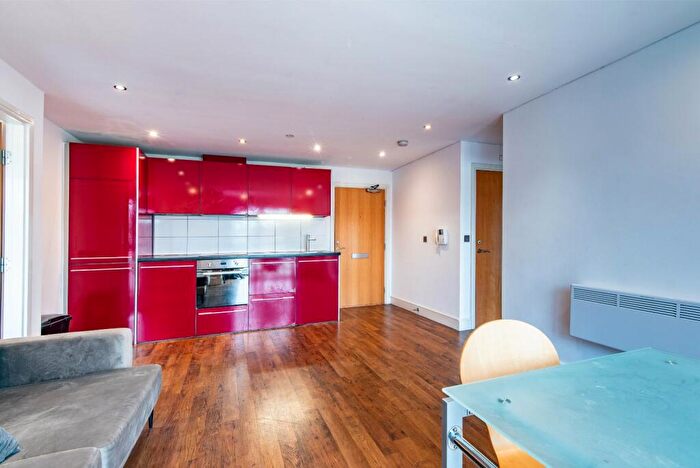 2 Bedroom Flat To Rent In Hanley House, Hanley Street, Nottingham, NG1