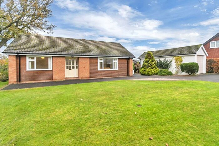 3 Bedroom Bungalow For Sale In Plealey Lane, Longden, Shrewsbury, Shropshire, SY5