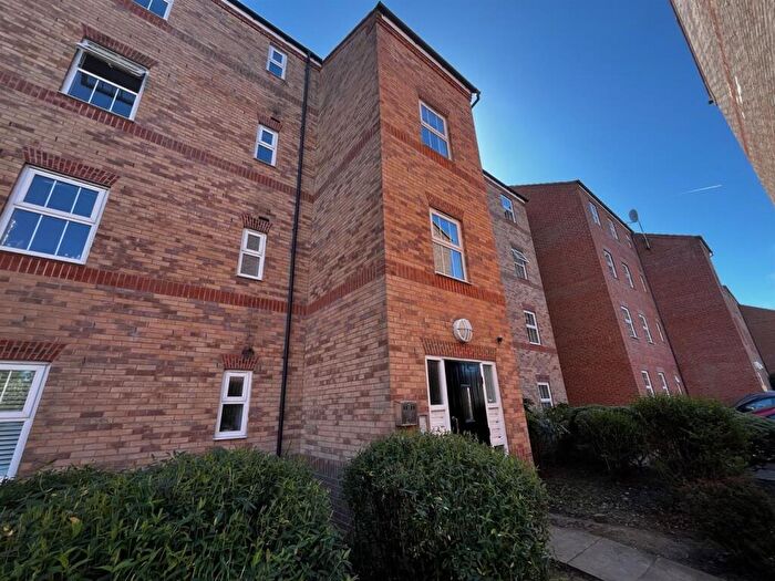 2 Bedroom Flat To Rent In Potters Hollow, Bulwell, Nottingham, NG6