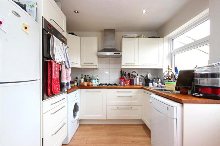 4 Bedroom Terraced House To Rent In Muller Road, Horfield, Bristol, BS7