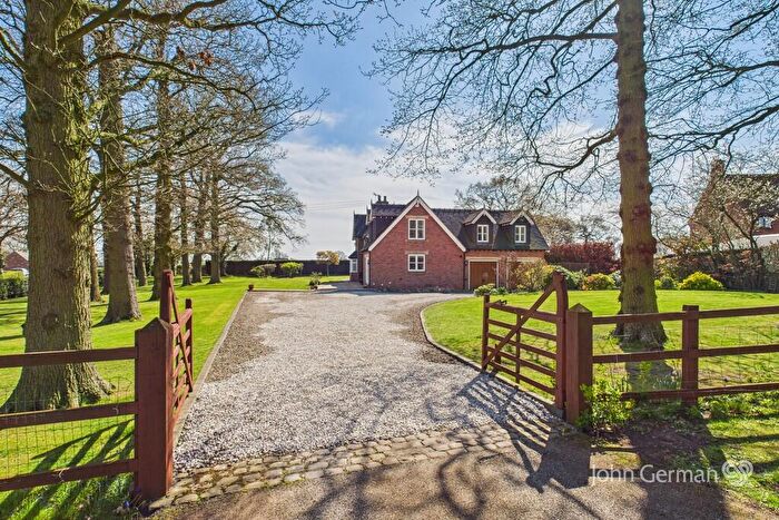 4 Bedroom Detached House For Sale In Lodge Hill, Church Broughton, DE65