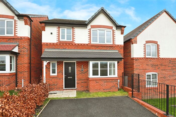 3 Bedroom Detached House For Sale In Fusilier Road, Winsford, Cheshire, CW7