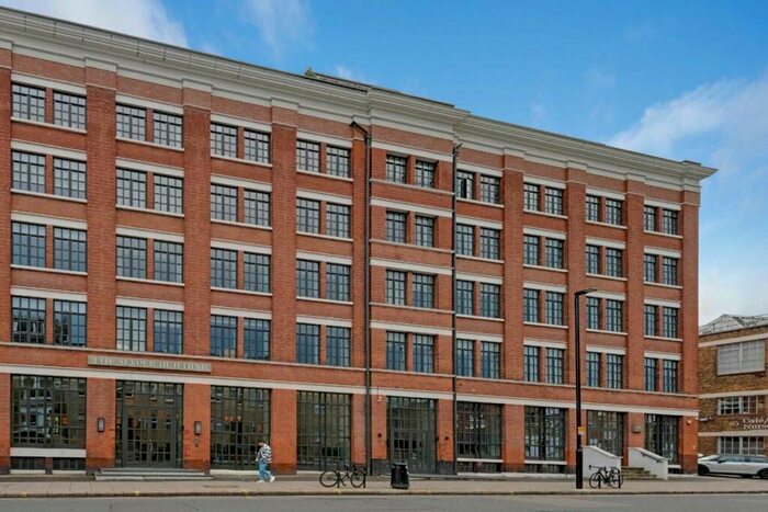 1 Bedroom Flat To Rent In Highgate Road, Kentish Town, NW5