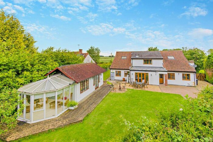 5 Bedroom Detached House For Sale In Streetly End, West Wickham, Cambridge, Cambridgeshire, CB21