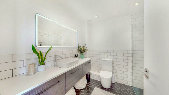 1 Bedroom Flat For Sale In Leyton Green Road, London, E10