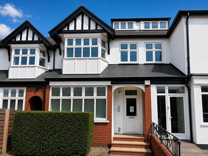 1 Bedroom Flat To Rent In Station Road, Watford, WD17