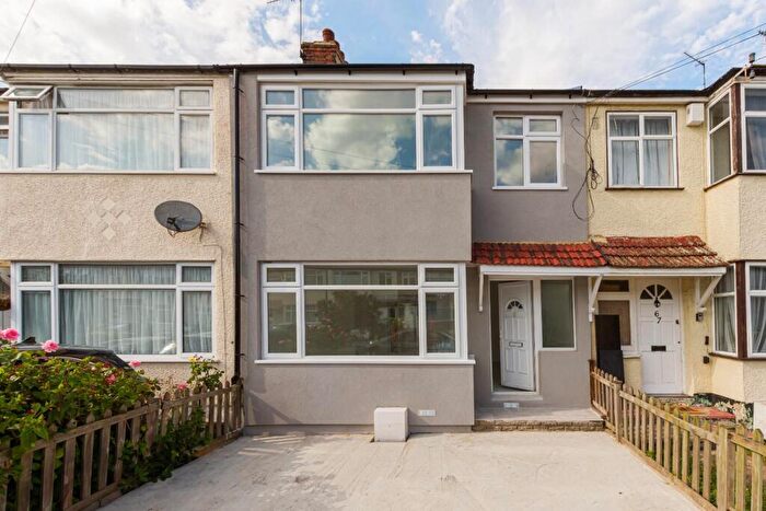 3 Bedroom Terraced House To Rent In Overton Road, London, SE2