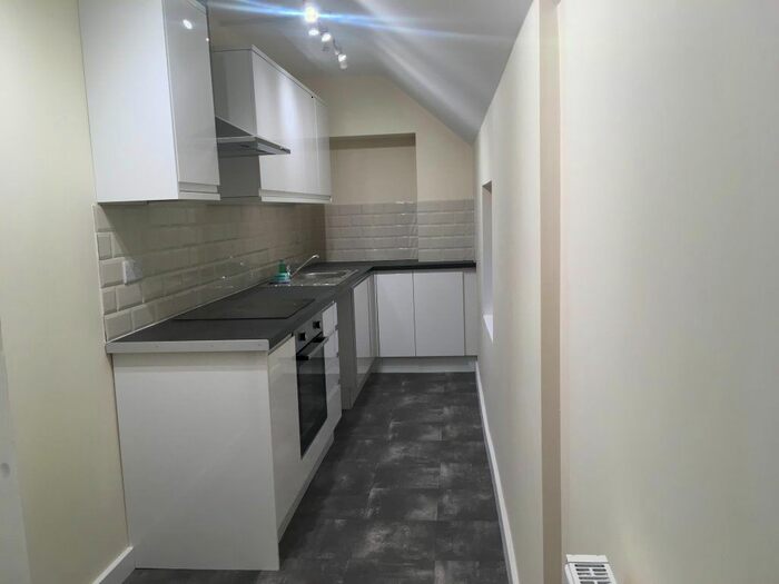 2 Bedroom Flat To Rent In London Road, Headington, Oxford, OX3