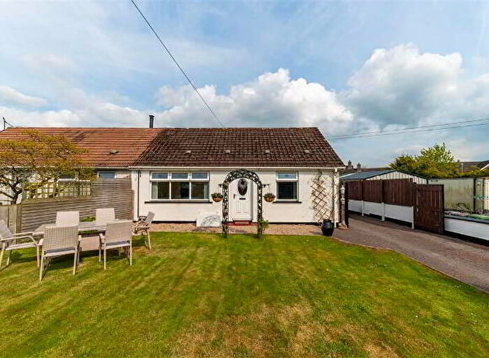 3 Bedroom Semi-detached Bungalows For Sale In Steedstown Road, Lisburn, BT28
