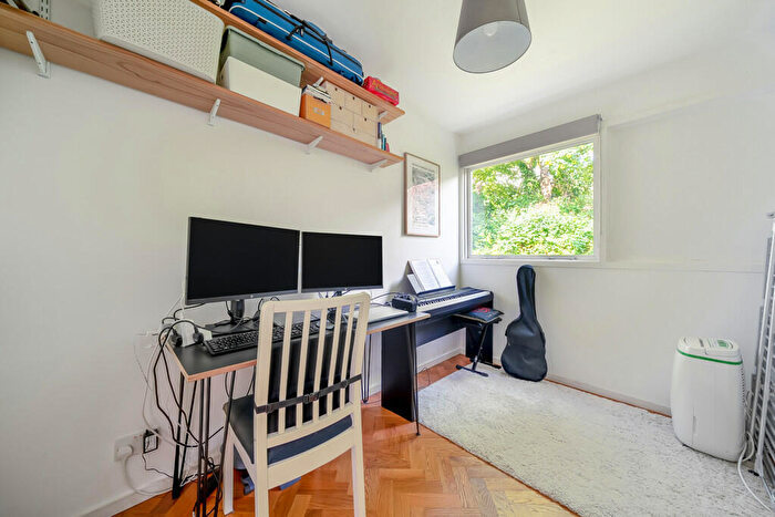 2 Bedroom Apartment For Sale In The Hall, Foxes Dale, London, SE3