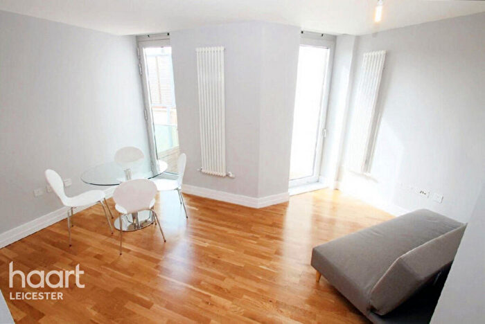 1 Bedroom Apartment For Sale In East Bond Street, Leicester, LE1