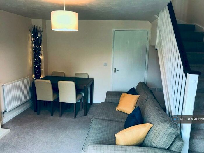 2 Bedroom Terraced House To Rent In Pound Lane, Thatcham, RG19