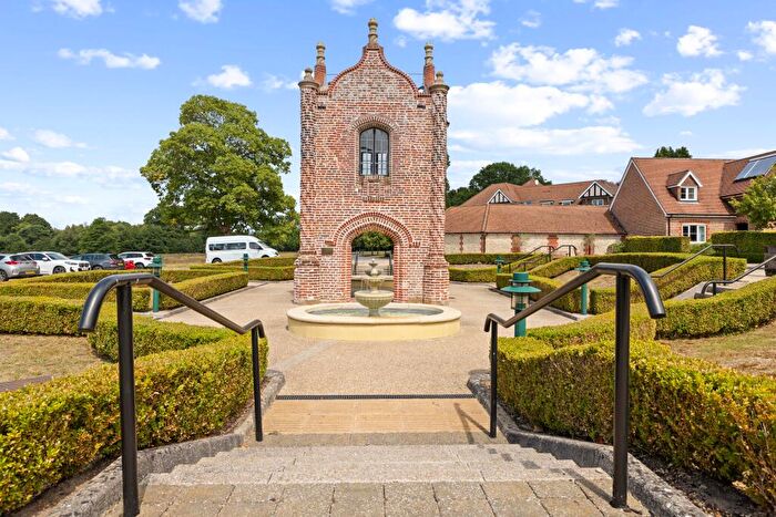 2 Bedroom Retirement Property For Sale In Cavendish House, Bramshott Place, Liphook, Hampshire, GU30
