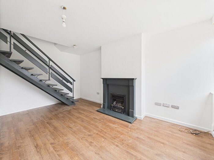 3 Bedroom Terraced House For Sale In The Guelders, Purbrook, PO7