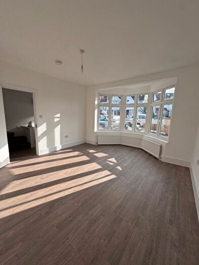 4 Bedroom Semi-Detached House To Rent In Woodstock Avenue, London, NW11