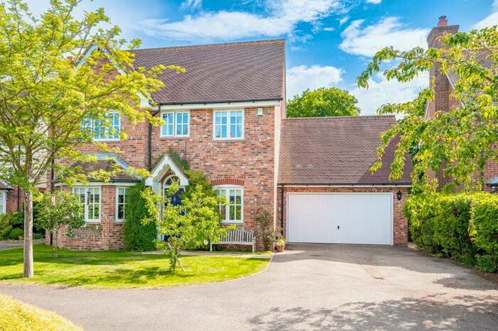 5 Bedroom Detached House For Sale In Old Vicarage Close, High Easter, Chelmsford, CM1