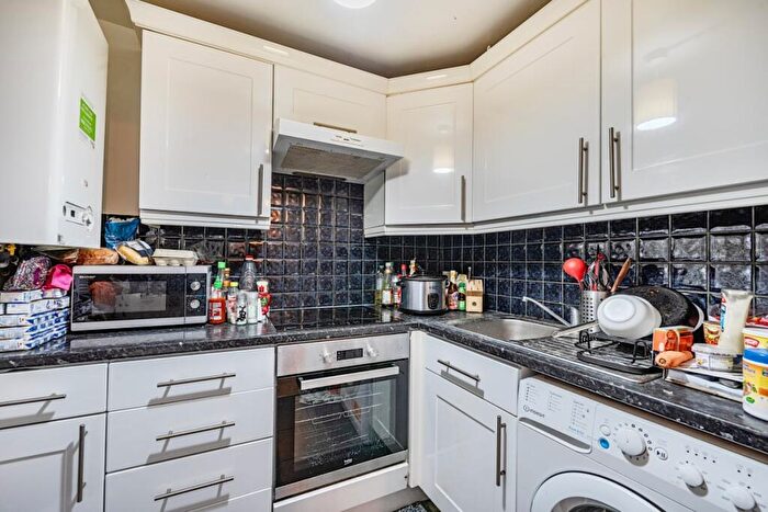1 Bedroom Flat To Rent In Islington Park Street London, N1