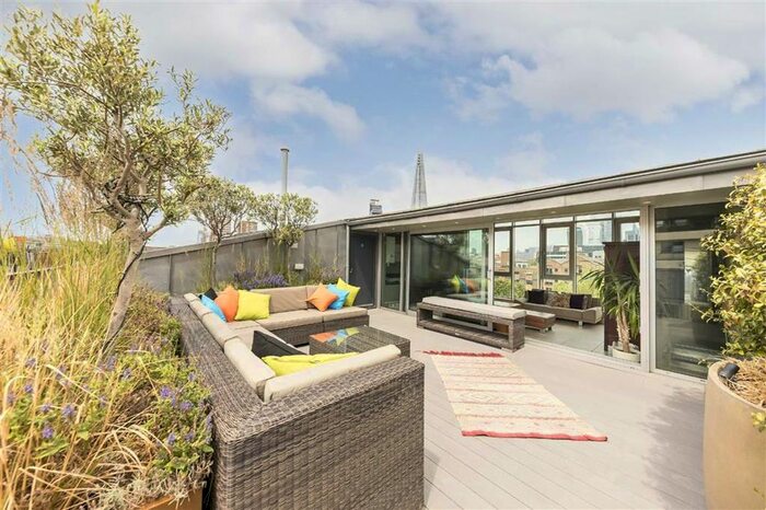 3 Bedroom Flat To Rent In Bermondsey Street, London, SE1