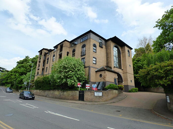 1 Bedroom Flat To Rent In Langthornes, Billericay, CM12