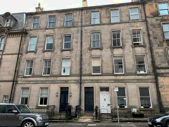 3 Bedroom Flat To Rent In Cornwall Street, West End, Edinburgh, EH1