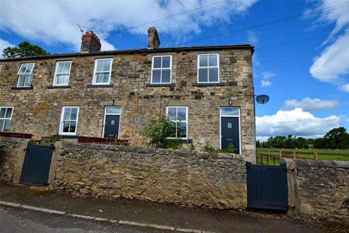 2 Bedroom End Of Terrace House To Rent In The Garth, Killerby, Darlington, Durham, DL2