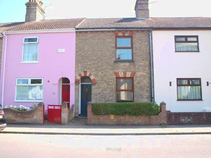 2 Bedroom Terraced House To Rent In Stradbroke Road, Lowestoft, NR33