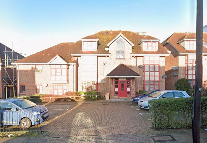 2 Bedroom Flat To Rent In Wembley, HA0