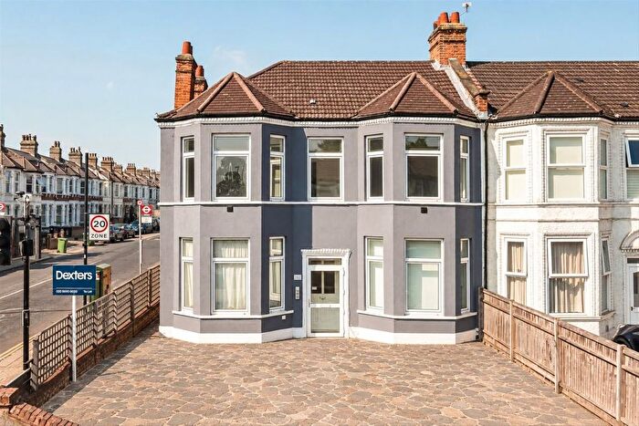 2 Bedroom Flat To Rent In Hither Green Lane, Hither Green Lane, SE13