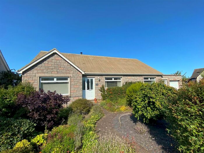4 Bedroom Detached Bungalow For Sale In Cummingston, Burghead, Elgin, IV30