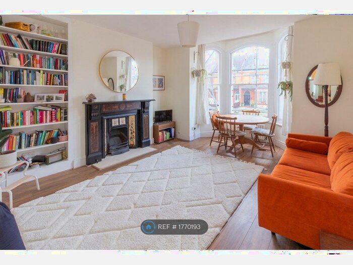 1 Bedroom Flat To Rent In Lordship Lane, London, SE22