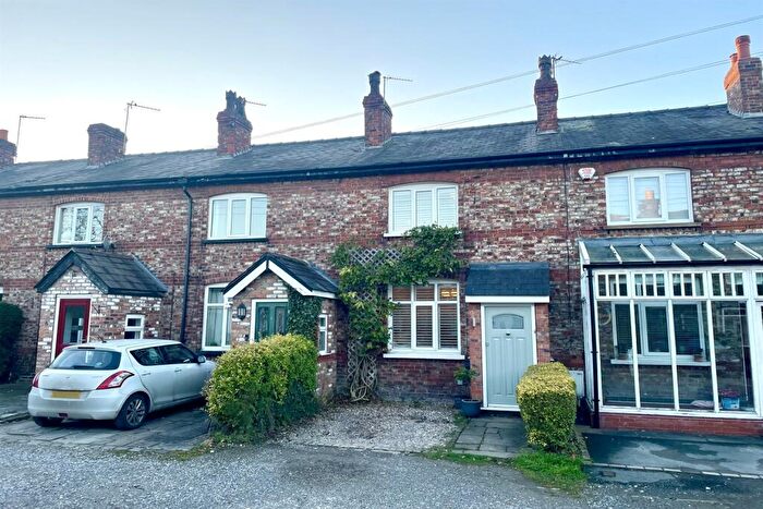 2 Bedroom Terraced House For Sale In Brooke Avenue, Handforth, SK9