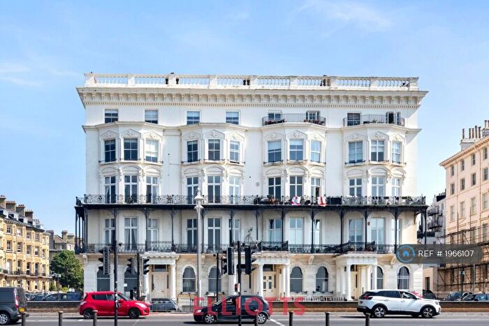 1 Bedroom Flat To Rent In Adelaide Mansions, Hove, BN3