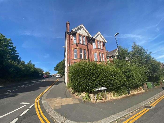 4 Bedroom Flat To Rent In Lower Park Road, Hastings, TN34