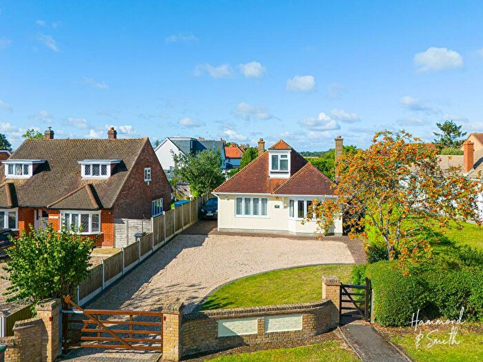 3 Bedroom Detached House For Sale In Epping Green, Epping, CM16