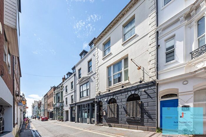 Studio To Rent In Ship Street, Brighton, BN1