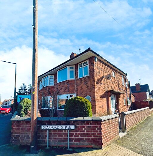 3 Bedroom Semi Detached House For Sale In Station Road, Nottingham, NG10