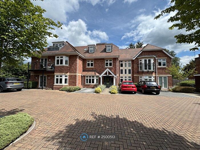 2 Bedroom Flat To Rent In Imperial Road, Windsor, SL4