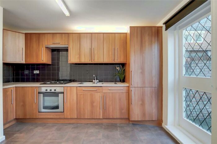 4 Bedroom House To Rent In Victorian Grove, London, N16