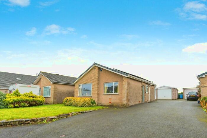 2 Bedroom Detached Bungalow For Sale In Pye Busk Close, Bentham, Lancaster, LA2