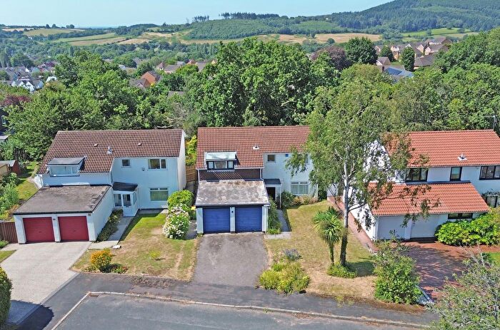 4 Bedroom Detached House For Sale In Wood Close, Rogerstone, NP10