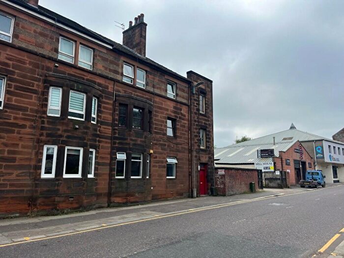 2 Bedroom Flat To Rent In Gordon Street, Paisley, Renfrewshire, PA1