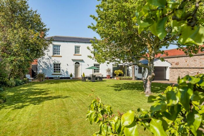 4 Bedroom Detached House For Sale In The Hollies, Hollygarth Lane, Beal, DN14