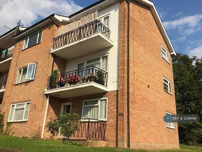 2 Bedroom Flat To Rent In Totteridge Road, High Wycombe, HP13
