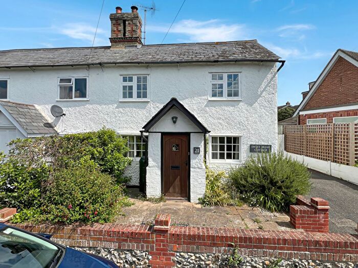 3 Bedroom End Of Terrace House For Sale In Bartlow Road, Linton, CB21