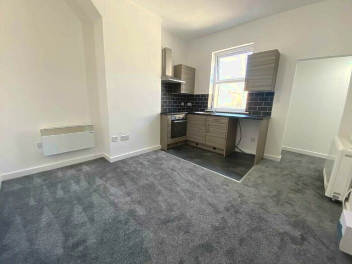 1 Bedroom Flat To Rent In Chesterfield Road, Blackpool, FY1