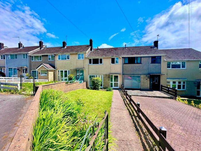 3 Bedroom Terraced House To Rent In Alma Place, Sebastopol, Pontypool, NP4